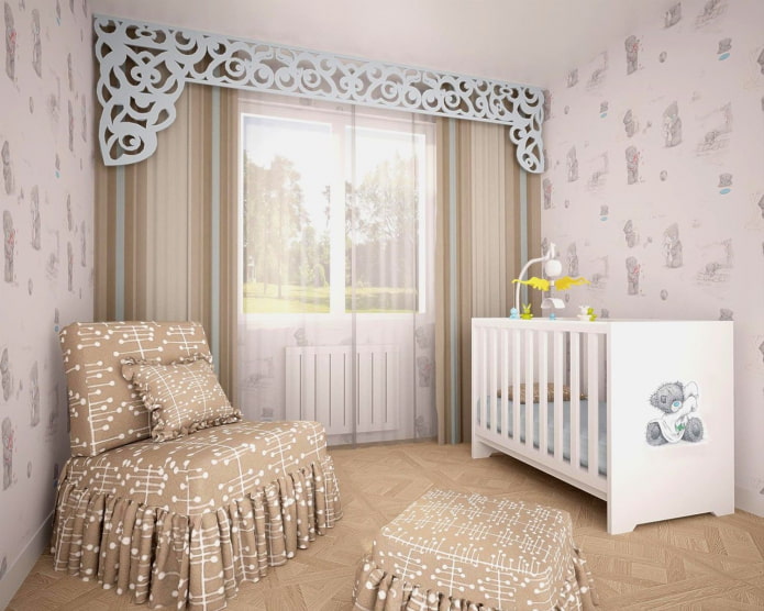 openwork lambrequin in the nursery