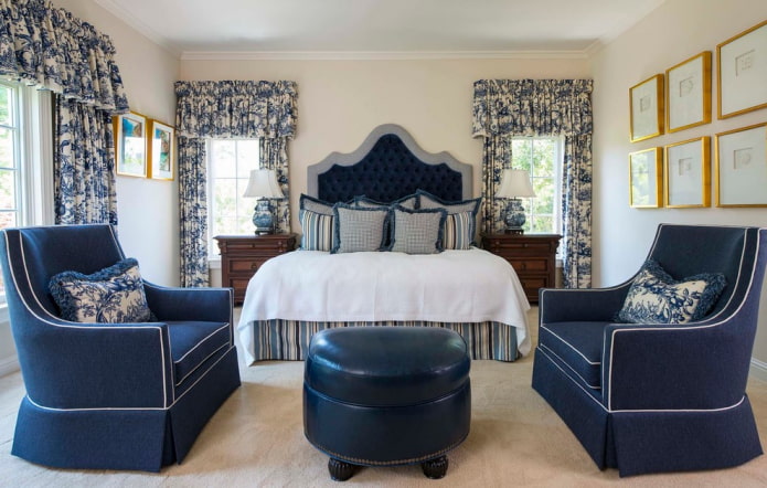 white and blue lambrequin