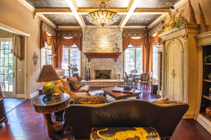 lambrequins in the interior of the living room