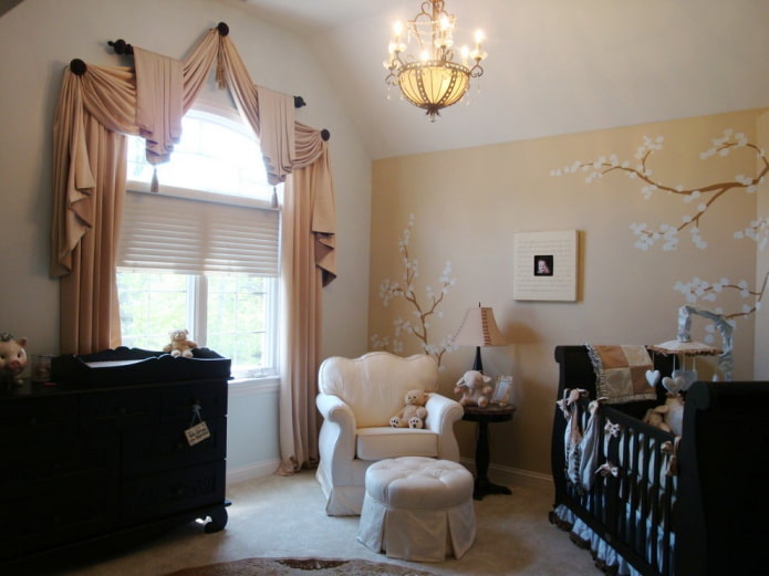 curtains with lambrequin in the interior