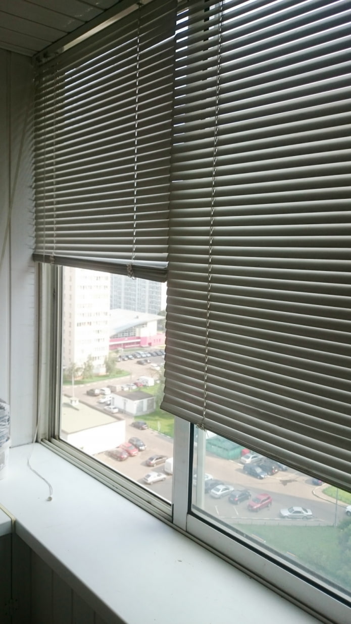 horizontal blinds on sliding windows horizontal blinds on sliding windows