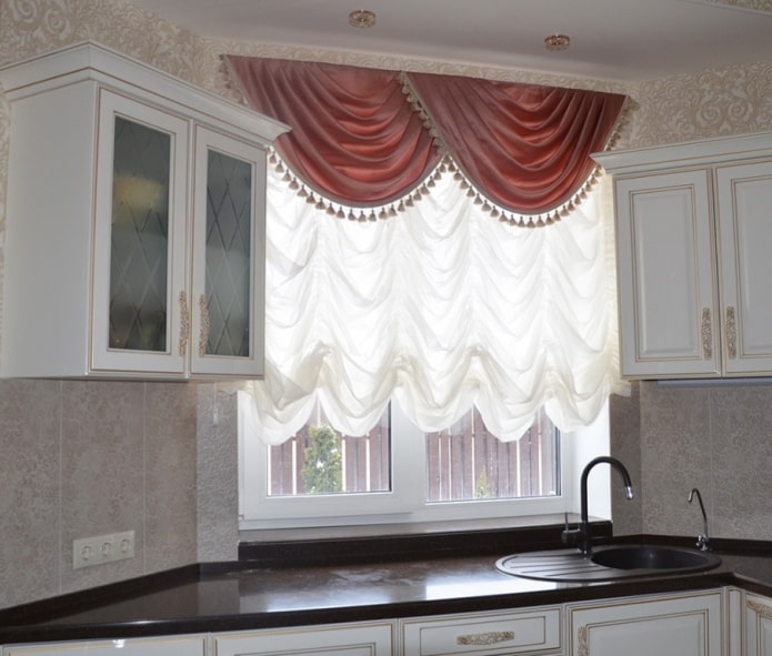 French curtains in combination with a lambrequin French curtains in combination with a lambrequin