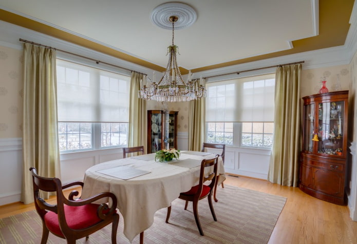 roller shutters in classic style