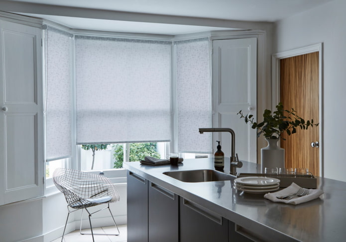 roller blinds made of mixed fabrics