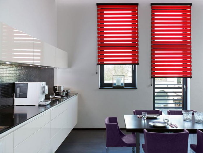 roller blind on the balcony door