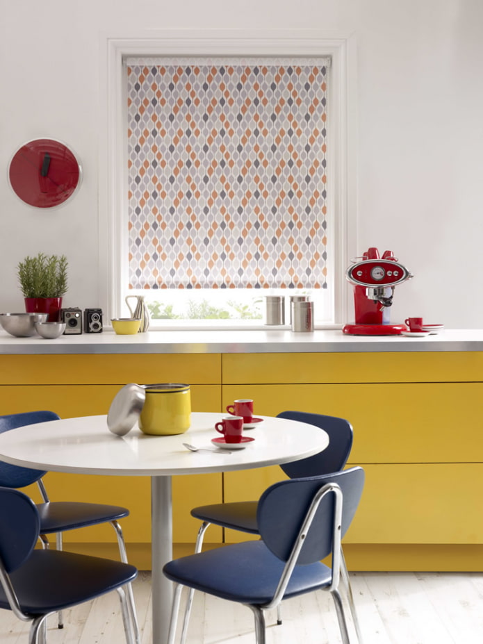 geometric pattern on the curtain