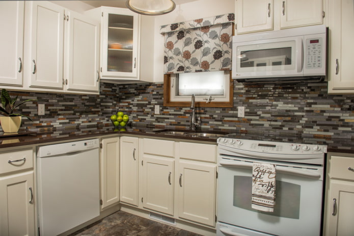 curtain with flowers