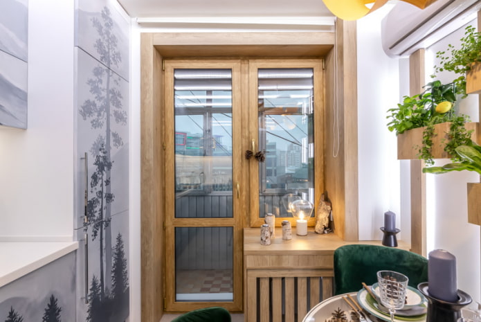 roller blind on the balcony door