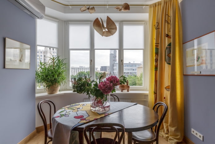 curtains and roller blinds