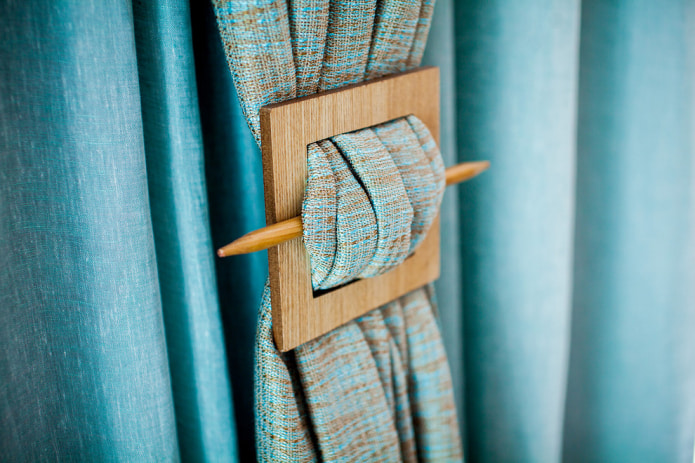 decor of curtains