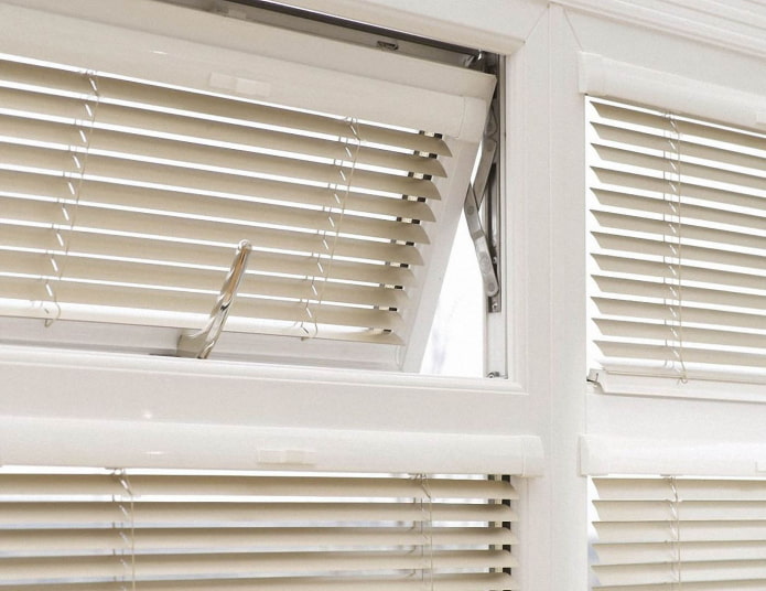horizontal slats on the window