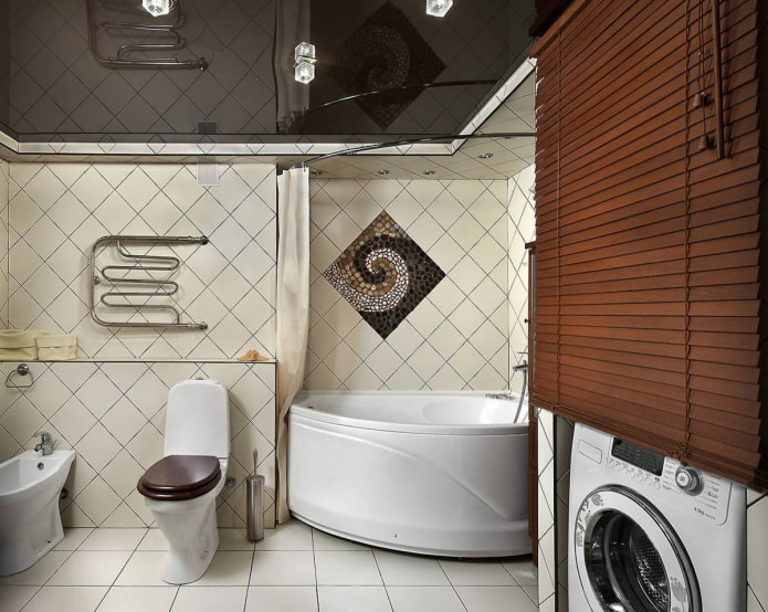 horizontal slats in the bathroom