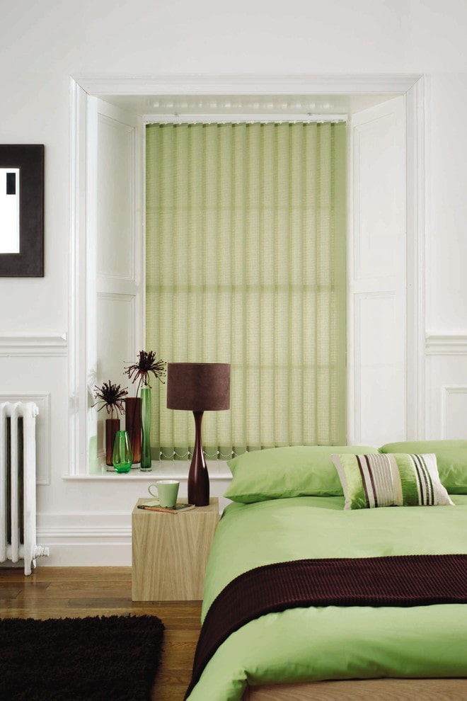 green lamellas in the interior