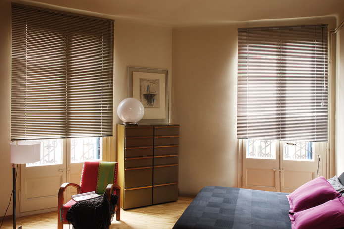 brown blinds brown blinds