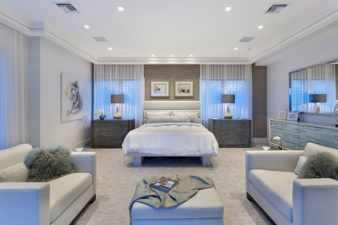 tulle-spider web in the interior of the bedroom