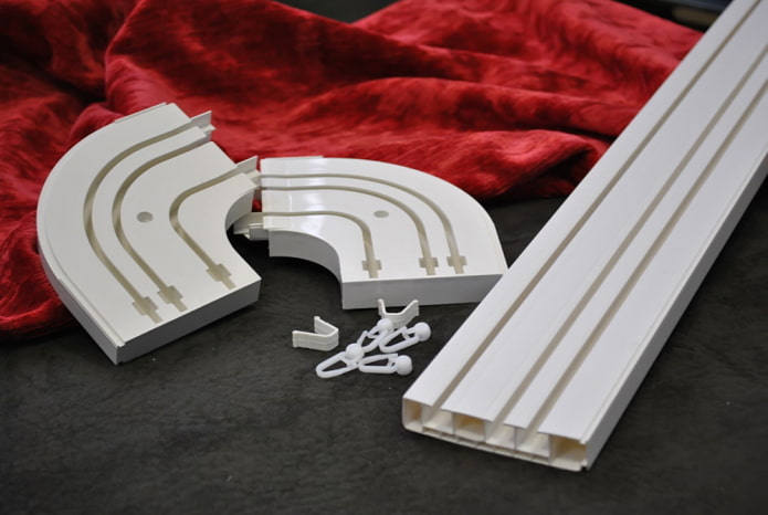 Tire cornice Tire cornice