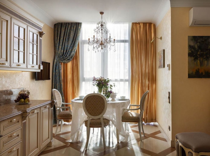 Italian curtains in the interior of the kitchen