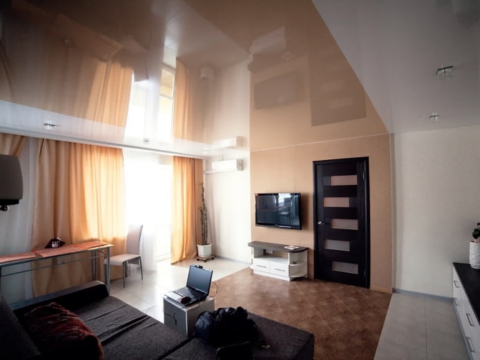 combined tension structure in the hall