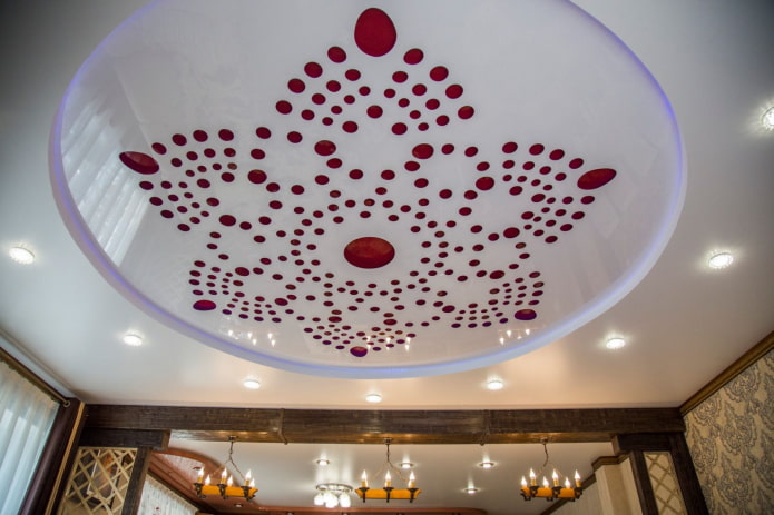 carved two-level tension structure