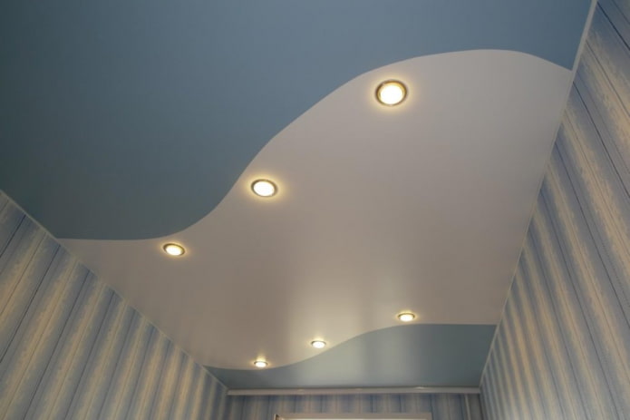 two-tone matt tension design