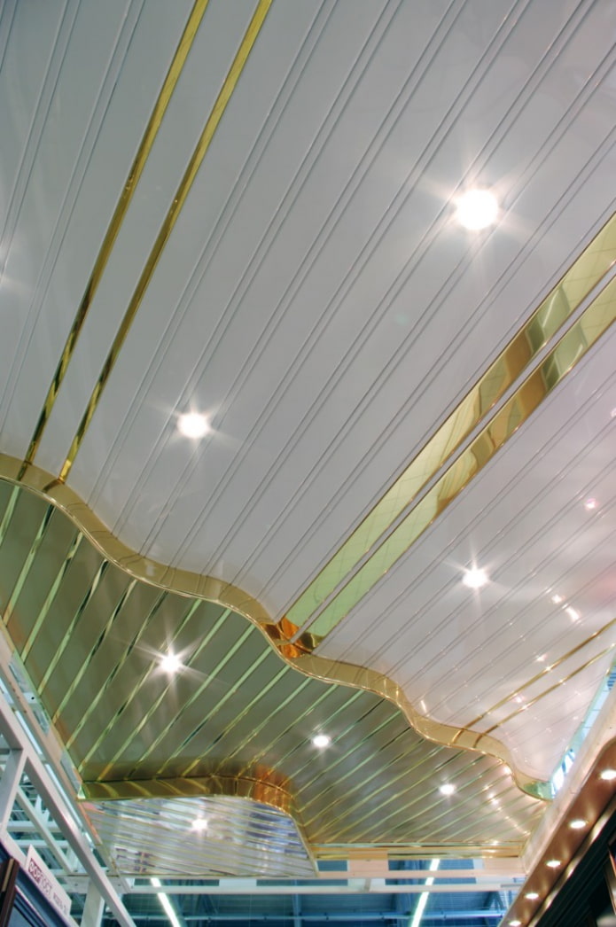 diagonal slats diagonal slats