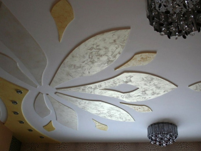 shaped structure made of polystyrene shaped structure made of polystyrene