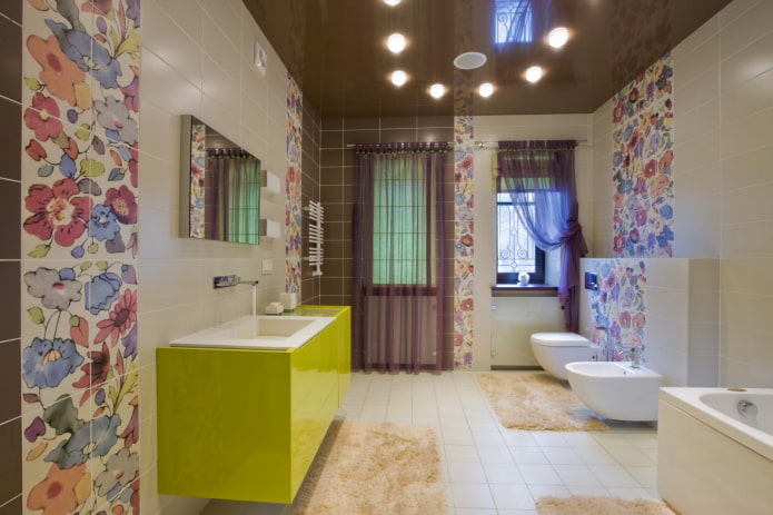 stretch ceiling in the bathroom interior