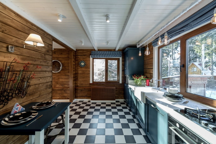 lining on the ceiling in the interior of the kitchen