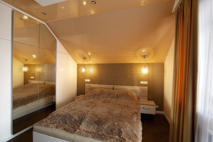 ceiling in the bedroom