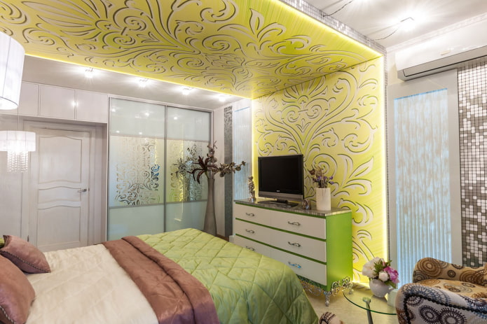 stretch canvas with transition to the wall in the bedroom