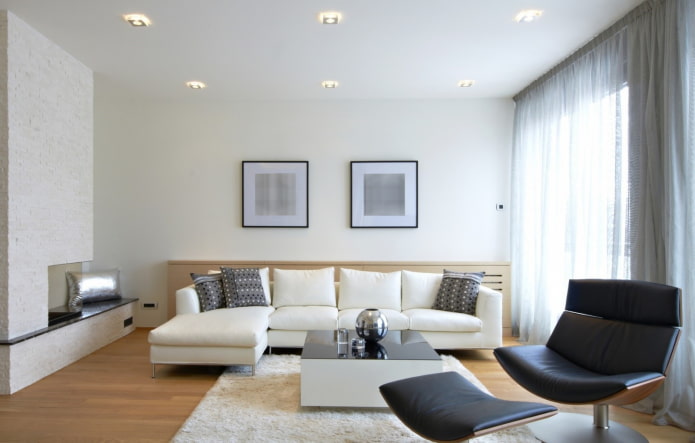 whitewashed ceiling in the living room