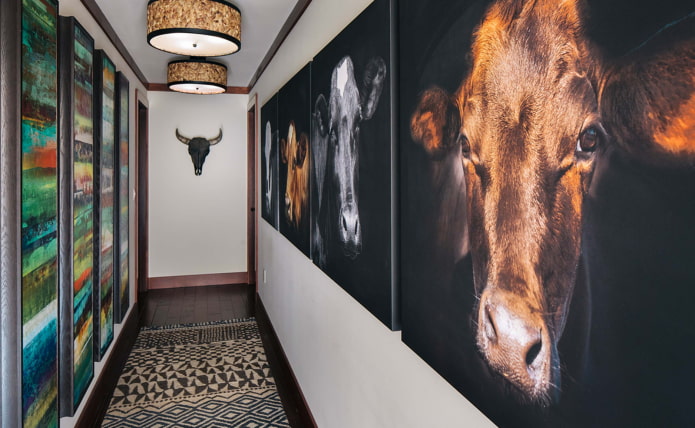 paintings on the walls in the hallway paintings on the walls in the hallway