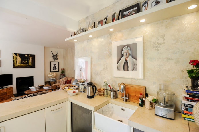 Venetian decorative plaster in the kitchen