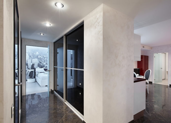 plaster in the hallway in the style of minimalism