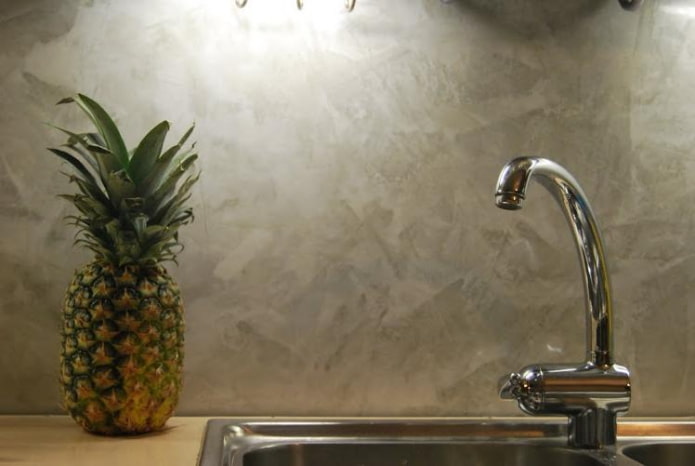 Venetian plaster on the kitchen apron