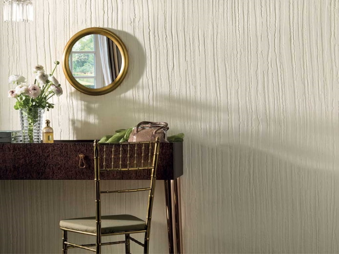 plaster in the form of stripes in the interior plaster in the form of stripes in the interior