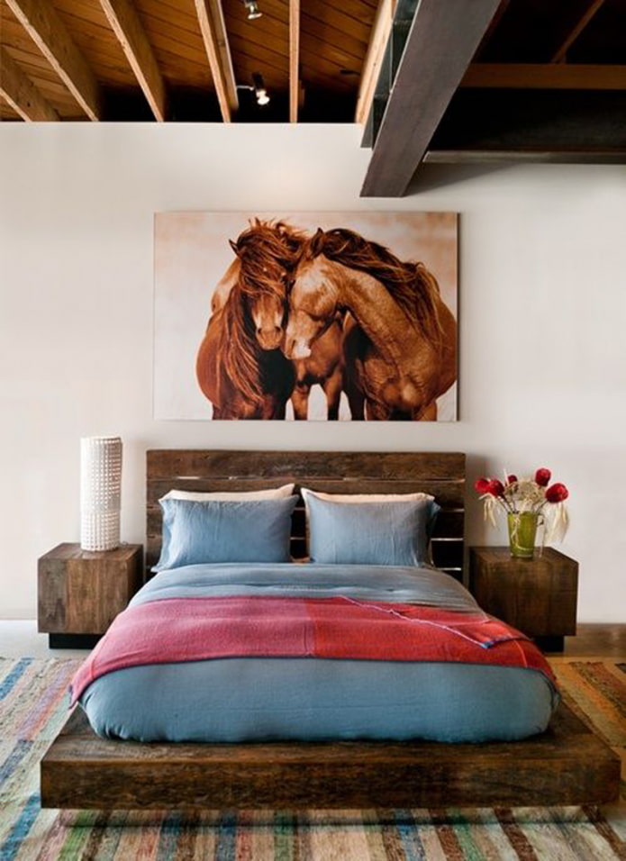 painting with the image of horses in the interior painting with the image of horses in the interior