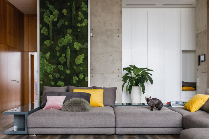 wall decor in the form of greenery in the interior