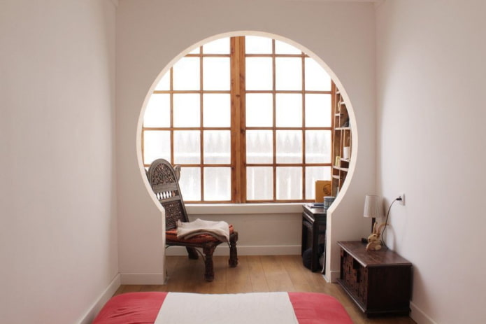 arched partition in the interior arched partition in the interior