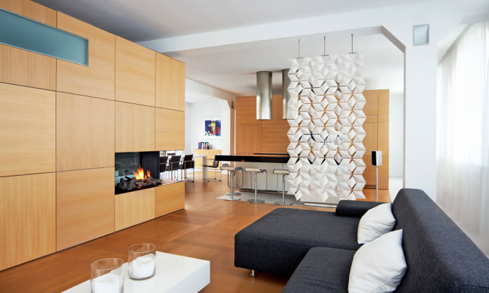 floating partition in the interior floating partition in the interior