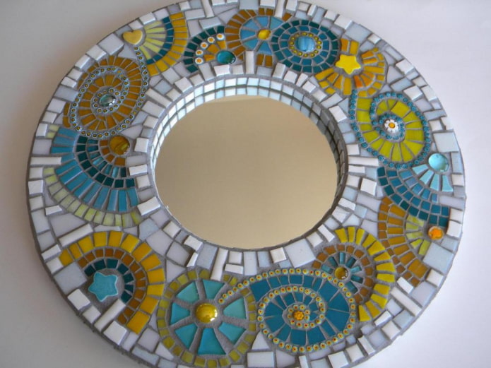 mirror decorated with broken glass