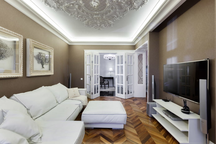 accordion door in the interior of the living room