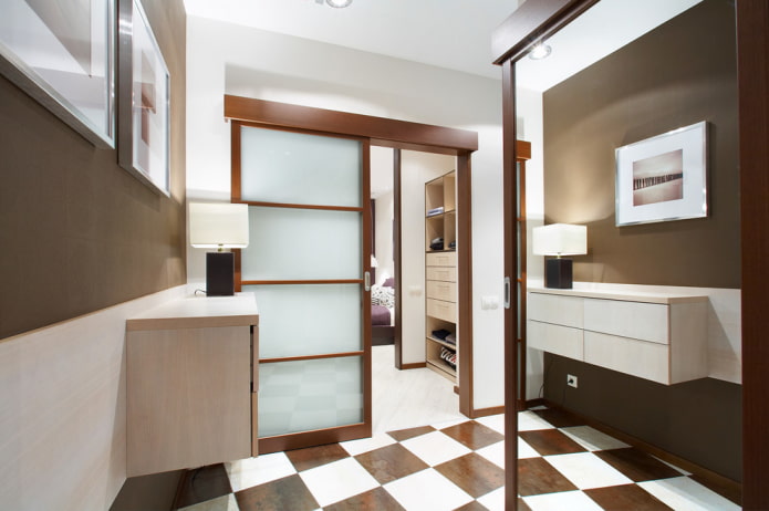 sliding doors in the interior of the hallway