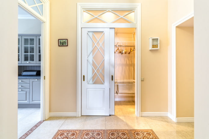 sliding doors in the interior of the hallway