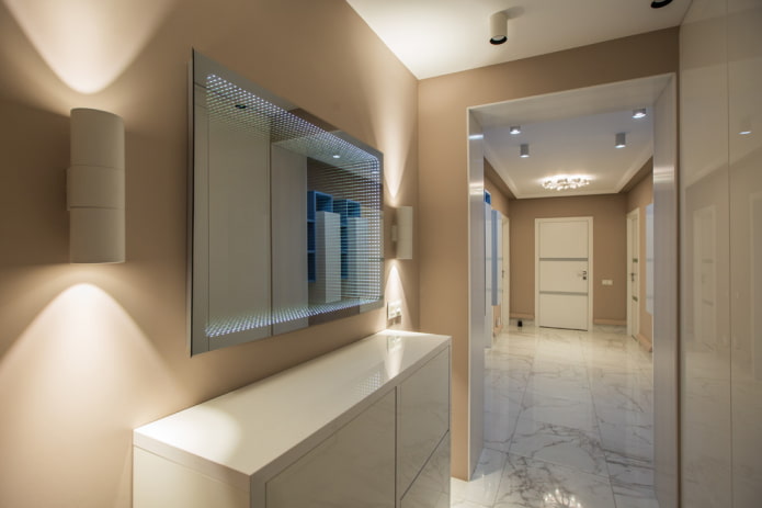 arch made of plastic in the interior of the hallway