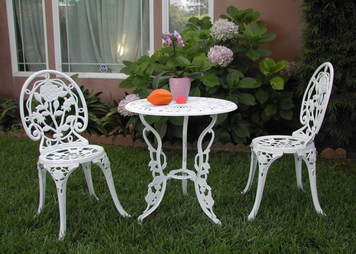 forged openwork table in the exterior forged openwork table in the exterior