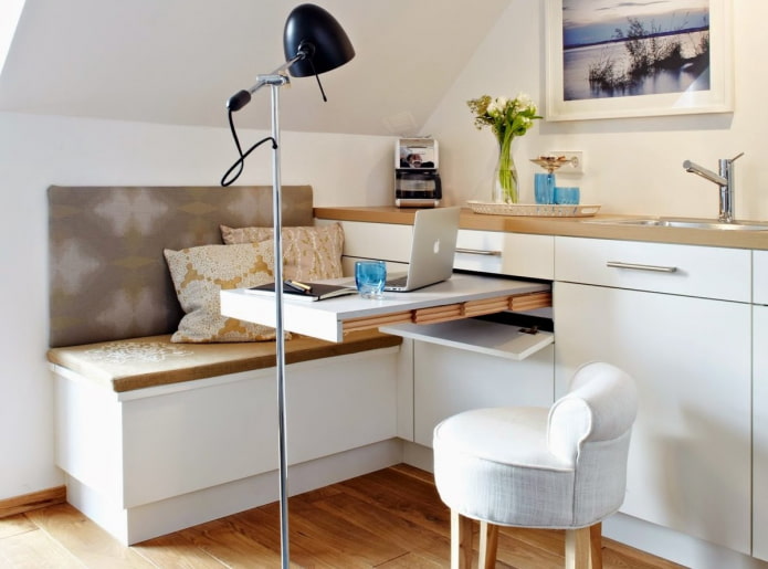 pull-out worktop built into the kitchen set pull-out worktop built into the kitchen set