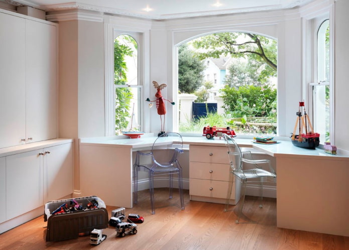 window sill turning into a table made of plastic in the interior window sill turning into a table made of plastic in the interior