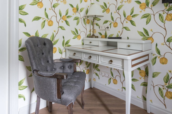 desk for writing with drawers in the interior
