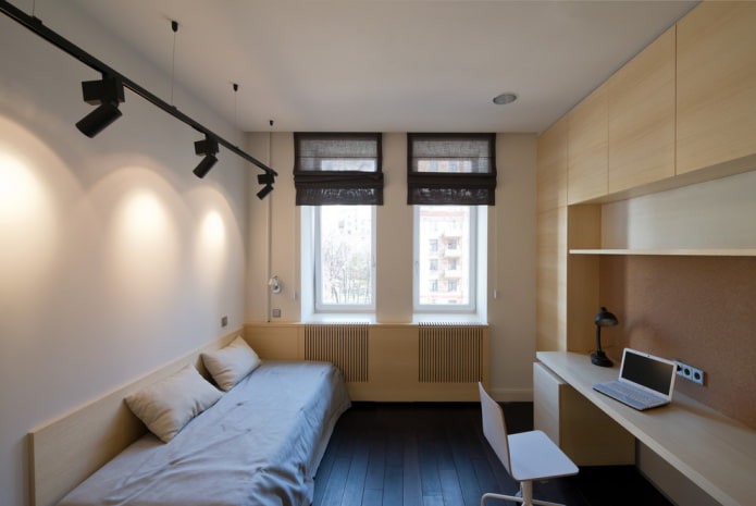 minimalist computer desk